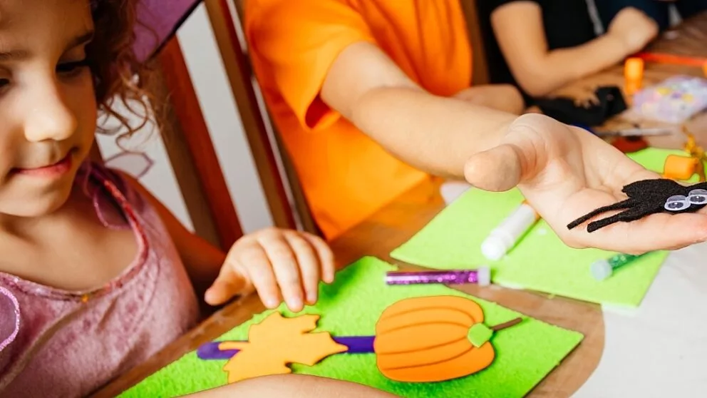 Graphics for bulletin 8.jpg Graphics for bulletin 8.jpg